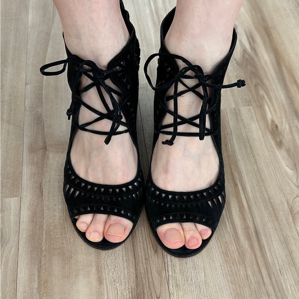 Vince Camuto Black Lace-Up Women's Boots